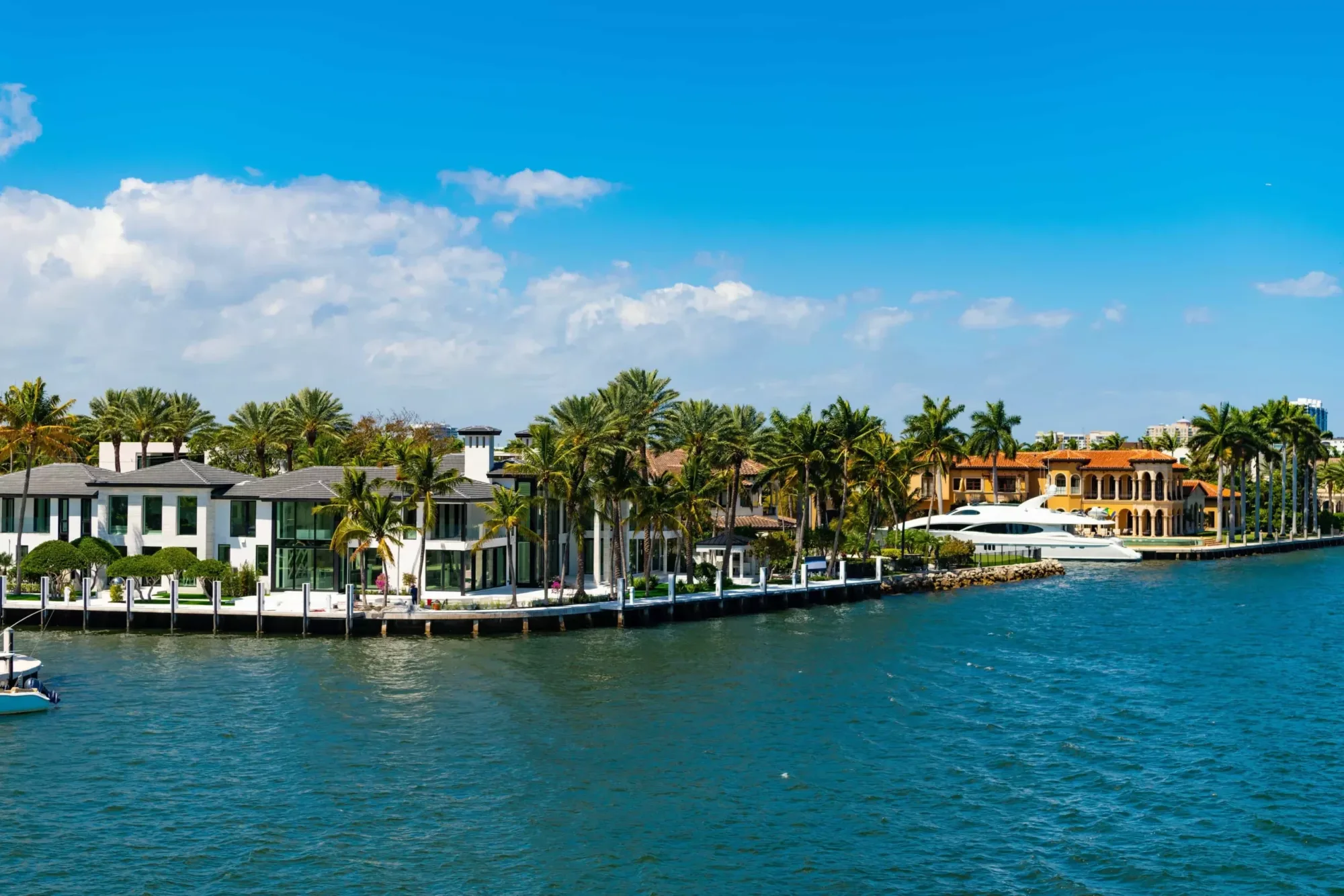 Celebrity Homes, Miami Skyline (3 hours)