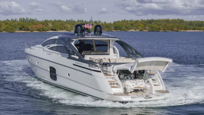 70 FEET PERSHING "SAN SOUCI VIII" - Image 8