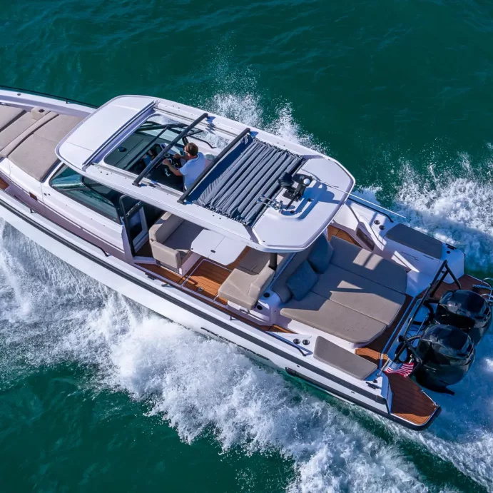 38 FEET - AXOPAR with Twins 350hp Mercury