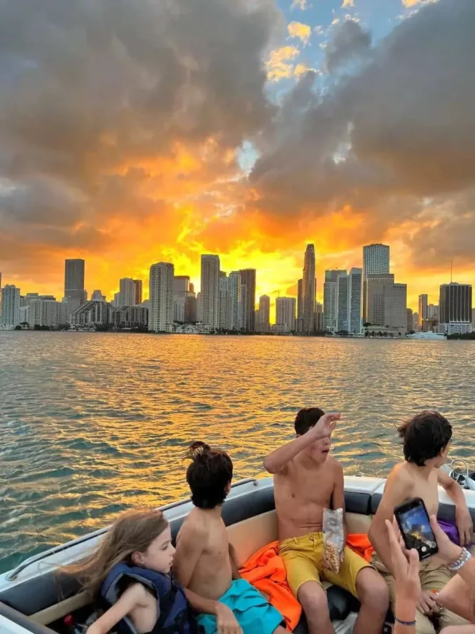 Celebrity Homes, Miami Skyline (3 hours) - Image 15