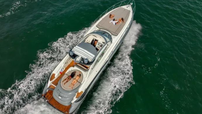 58 FEET - SUNSEEKER PREDATOR “FRENCHY” - Image 4