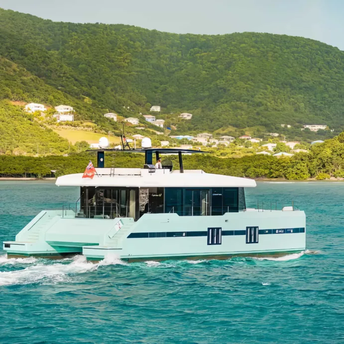 70 FEET SUNREEF POWER CATAMARAN